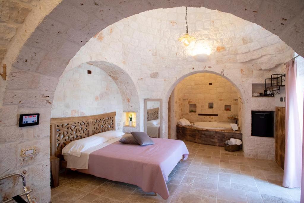 Relais Il Trullo Della Rupe Hotel Ostuni Kültér fotó