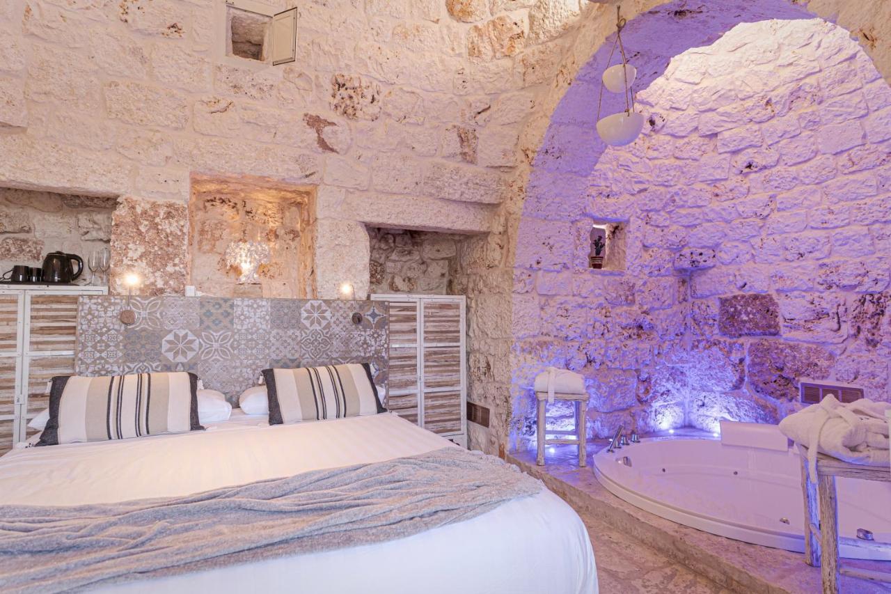 Relais Il Trullo Della Rupe Hotel Ostuni Kültér fotó